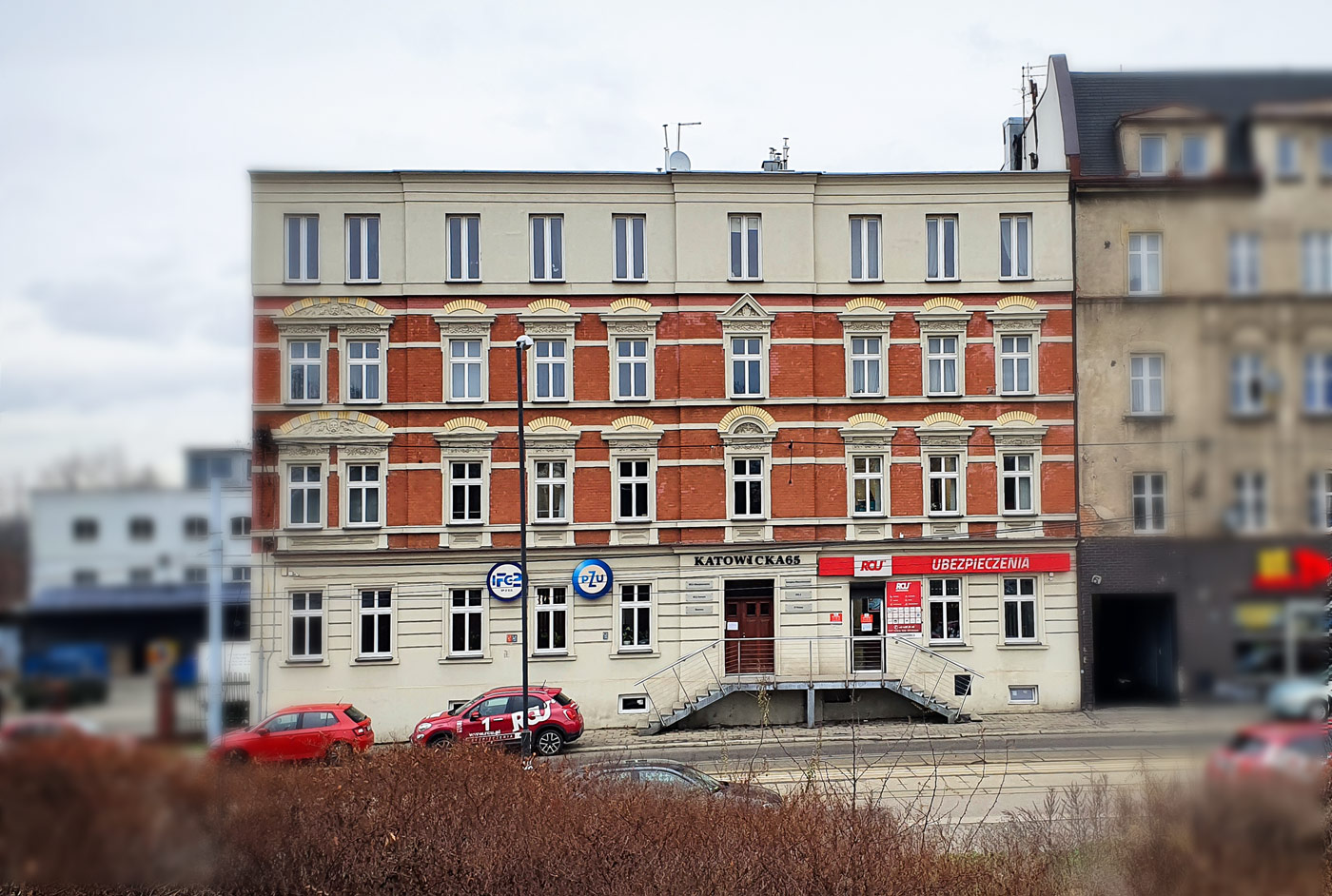 Siedziba RCU Ubezpieczenia przy ul. Katowickiej 65 w Świętochłowicach